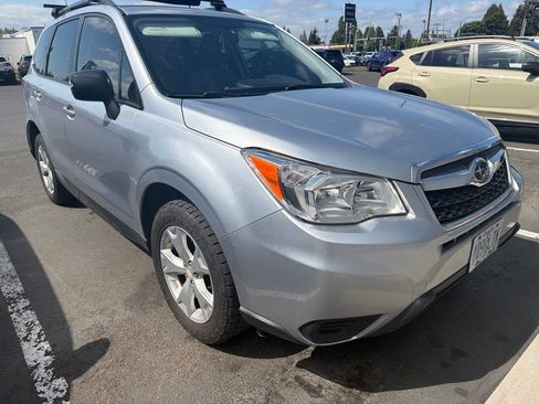 Used 2015 Subaru Forester 2.5i w/ Alloy Wheel Package AWD/4WD image 1