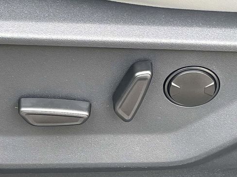 New 2026 Ford Expedition Active RWD image 13