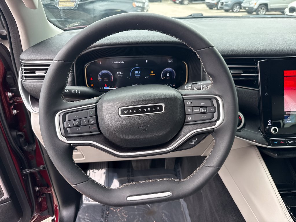 Used 2023 Jeep Wagoneer 2WD w/ Premium Group I image 15