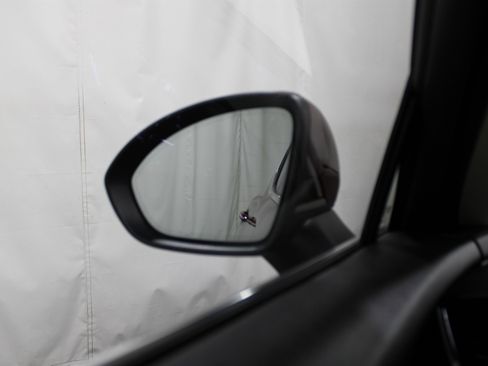 Used 2023 Buick Envision Avenir image 14