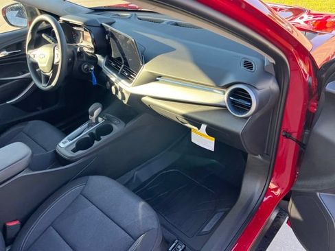 New 2026 Chevrolet Trax LS FWD image 26