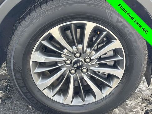 Used 2021 Lincoln Nautilus Reserve image 36