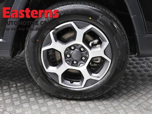 Used 2022 Jeep Compass Trailhawk w/ Trailhawk Elite Group image 34