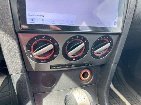 Used 2007 MAZDA MAZDA3 s Touring FWD image 20