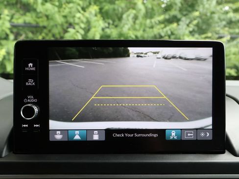 Used 2025 Honda Pilot EX-L image 16
