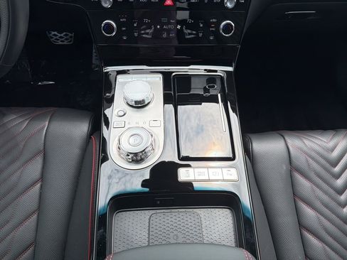 Used 2025 Genesis G80 3.5T Sport image 29