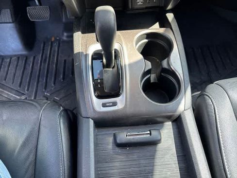 Used 2017 Honda Pilot EX-L image 17