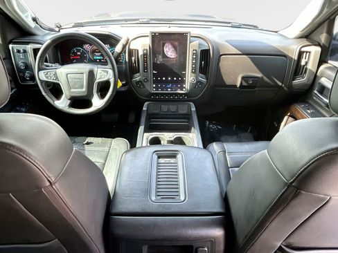 Used 2019 GMC Sierra 2500 Denali w/ Duramax Plus Package AWD/4WD image 15