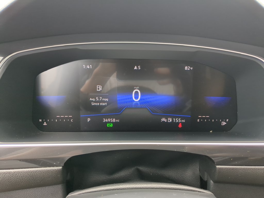 Certified 2023 Volkswagen Tiguan SE R-Line FWD image 31