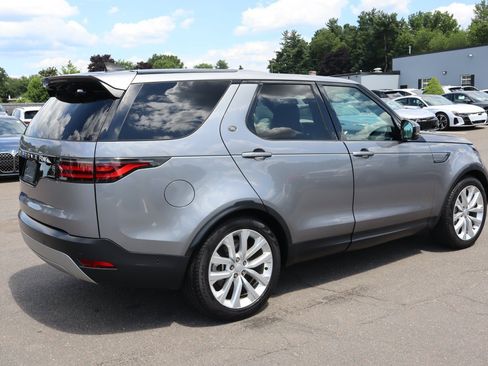 Used 2023 Land Rover Discovery S AWD/4WD image 5