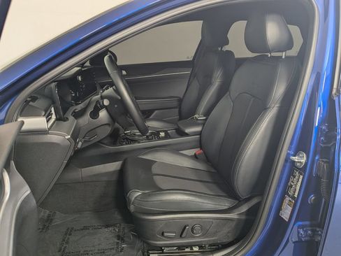 Used 2023 Kia K5 GT-Line FWD image 11