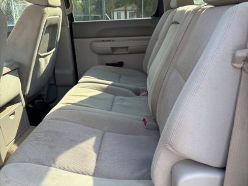 Used 2013 Chevrolet Silverado 1500 LT AWD/4WD image 12