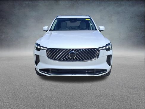 New 2026 Volvo XC90 T8 Ultra w/ Protection Package Premier AWD/4WD image 2