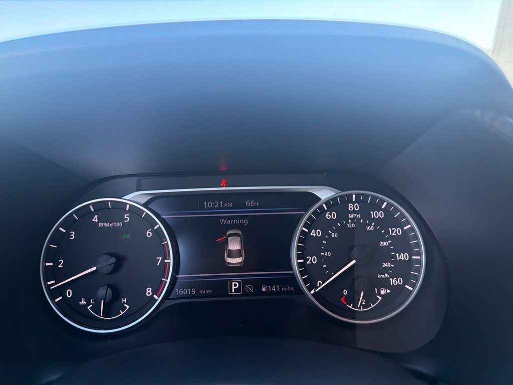 Used 2024 Nissan Sentra SV w/ SV Premium Package FWD image 6