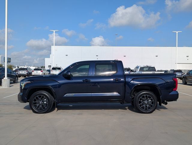 Used 2025 Toyota Tundra Platinum AWD/4WD image 3