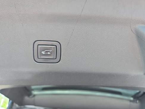 Certified 2022 GMC Yukon SLT AWD/4WD image 14