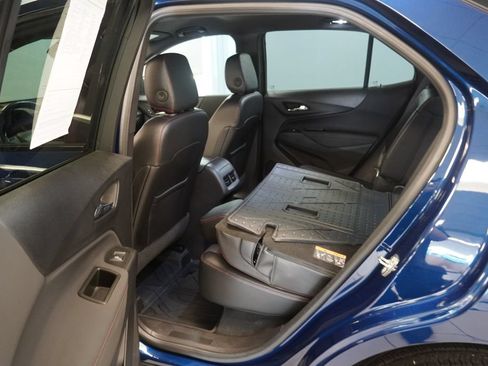 Certified 2022 Chevrolet Equinox RS w/ LPO, Floor Liner Package FWD image 19