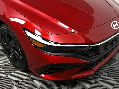 New 2026 Hyundai Elantra SEL Sport Premium image 25