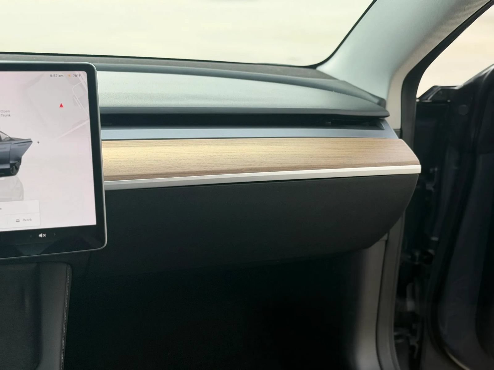 Used 2023 Tesla Model 3 Standard Range RWD image 29