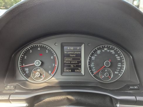 Used 2014 Volkswagen Eos image 21