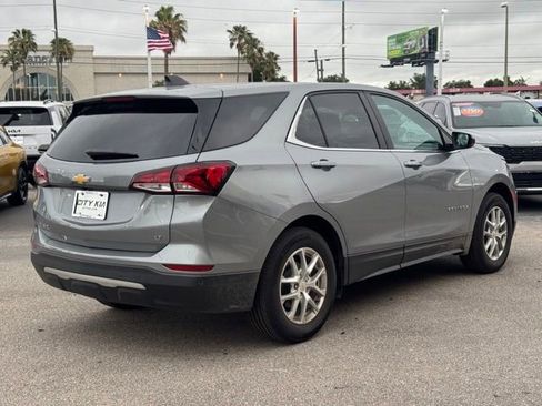 Used 2024 Chevrolet Equinox LT w/ LPO, Floor Liner Package FWD image 4