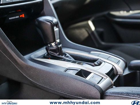 Used 2020 Honda Civic Sport image 18