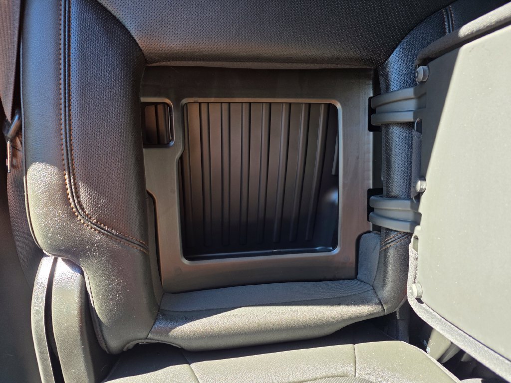 Used 2021 GMC Sierra 1500 AT4 w/ AT4 Premium Package AWD/4WD image 23