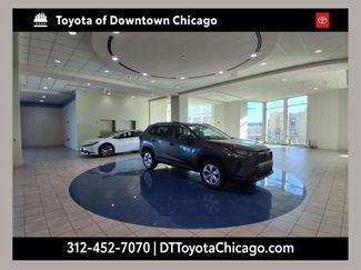 Used 2021 Toyota RAV4 LE video 1