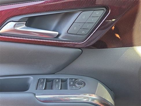 New 2026 Chevrolet Traverse RS w/ LPO, Floor Liner Package image 11