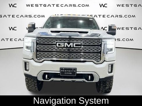 Used 2022 GMC Sierra 2500 Denali w/ Denali Ultimate Package AWD/4WD image 2