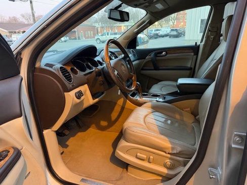Used 2011 Buick Enclave CXL w/ Trailering Provision Package image 8