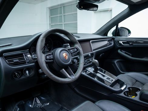 Used 2023 Porsche Macan GTS w/ GTS Sport Package AWD/4WD image 16