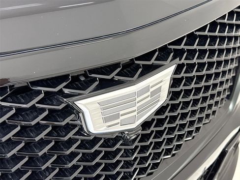 Used 2026 Cadillac Escalade V w/ LPO, ONYX Package image 38