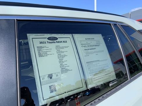 Used 2021 Toyota RAV4 XLE w/ Convenience Package image 38