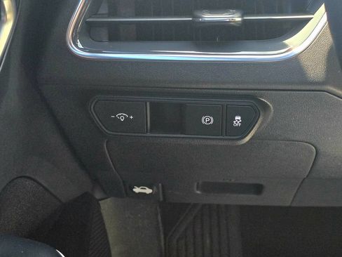 Used 2025 Kia K4 GT-Line FWD image 25