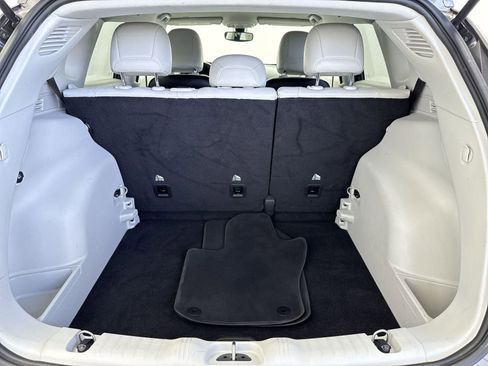 Used 2019 Jeep Compass Latitude w/ Popular Equipment Group image 39