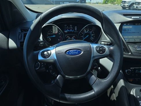 Used 2016 Ford Escape SE w/ Equipment Group 201A AWD/4WD image 15