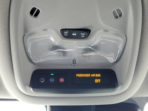 Used 2023 Chevrolet TrailBlazer LT w/ Convenience Package AWD/4WD image 20