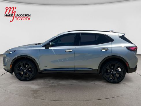 Used 2025 Buick Envision Sport Touring AWD/4WD image 9