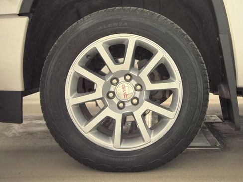 Used 2018 GMC Sierra 1500 Denali w/ LPO, Protection Package image 9