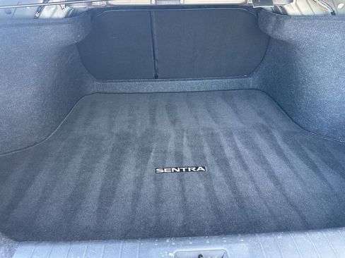 Used 2022 Nissan Sentra SV image 15