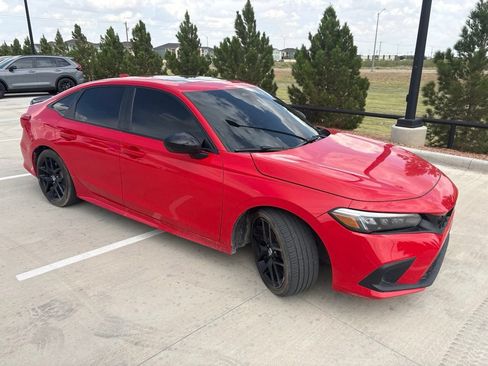 Used 2024 Honda Civic Si image 2