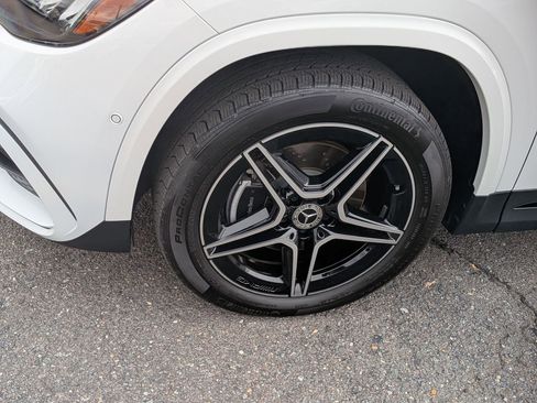 Certified 2025 Mercedes-Benz GLA 250 4MATIC image 10