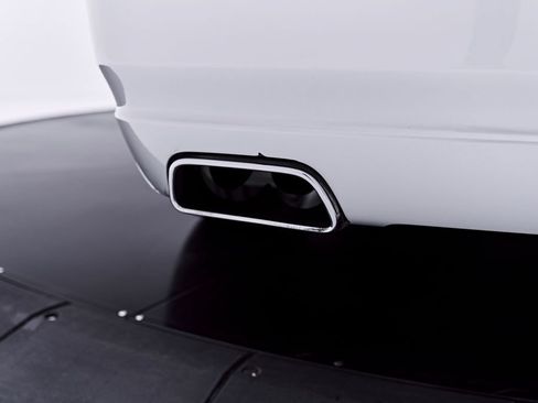 Used 2015 Rolls-Royce Ghost RWD image 30