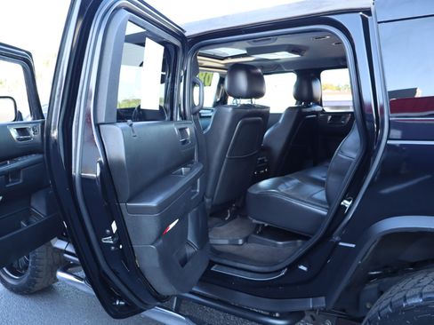 Used 2008 HUMMER H2 image 30