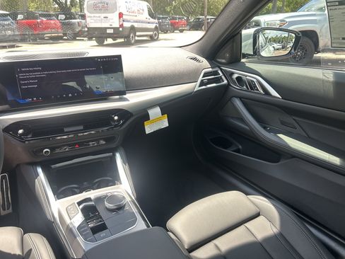Used 2026 BMW 430i Coupe w/ M Sport Package RWD image 13
