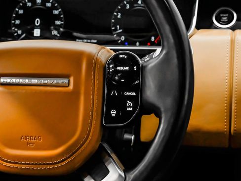 Used 2019 Land Rover Range Rover Long Wheelbase Autobiography image 20