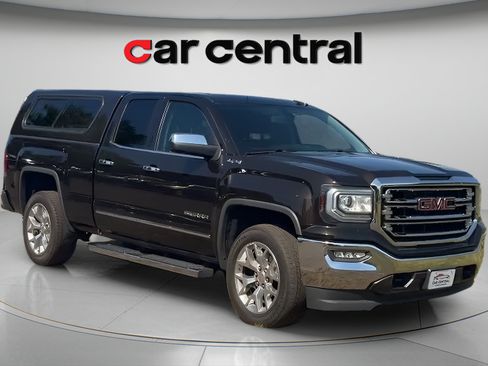 Used 2018 GMC Sierra 1500 SLT w/ SLT Premium Package AWD/4WD image 9