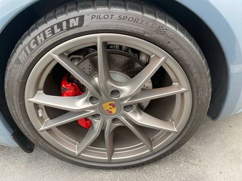 Used 2018 Porsche 911 Carrera RWD image 9