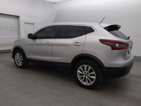 Used 2021 Nissan Rogue Sport S FWD image 3